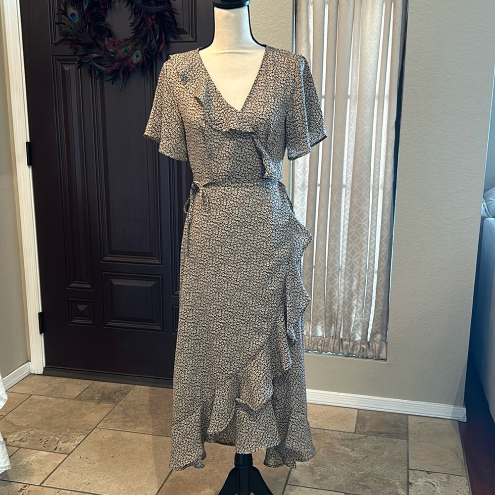Daisy Wrap Around 40s Style Ruffle Dress